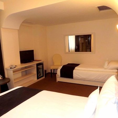 West Plaza Residence Bucureşti Eksteriør bilde