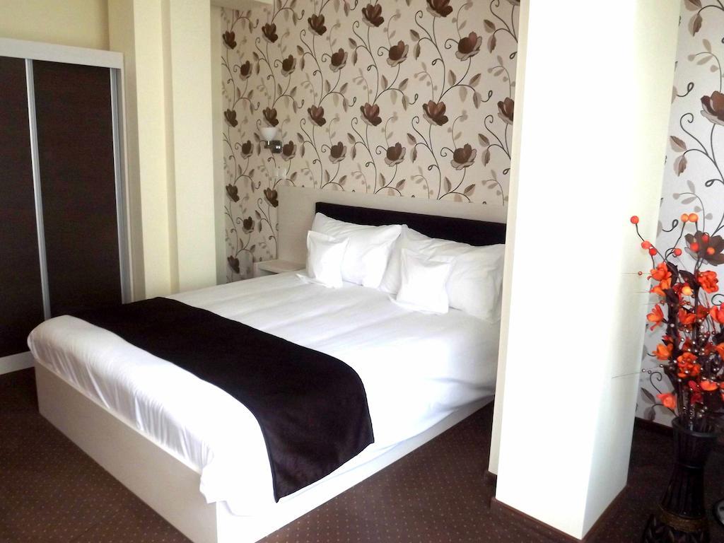 West Plaza Residence Bucureşti Rom bilde
