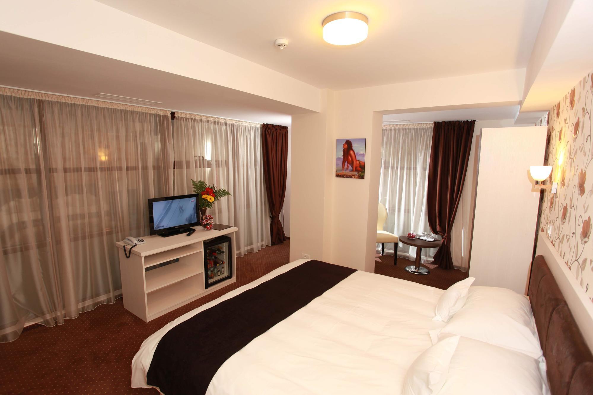West Plaza Residence Bucureşti Eksteriør bilde