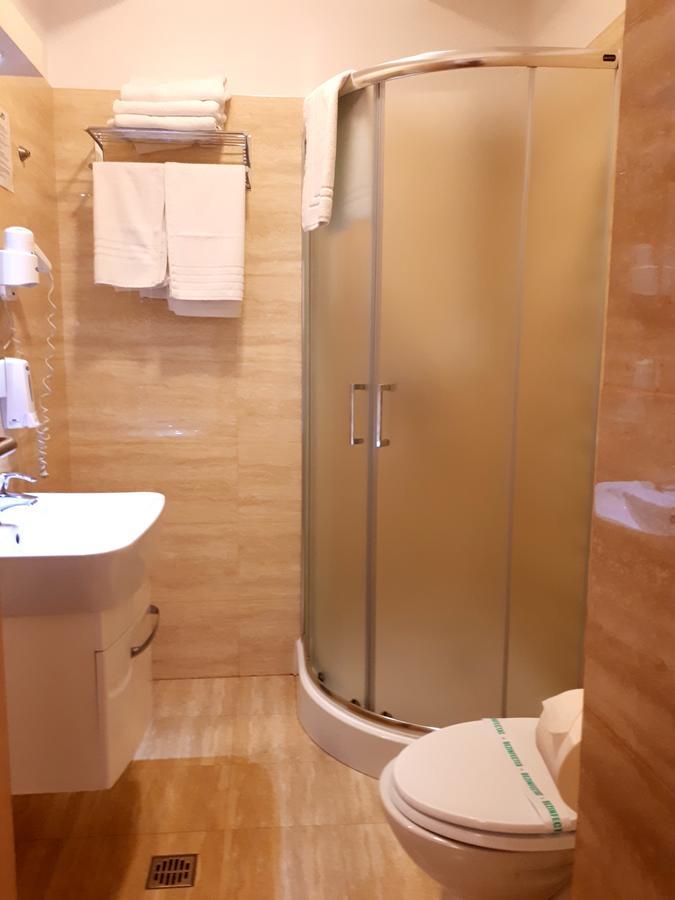 West Plaza Residence Bucureşti Eksteriør bilde